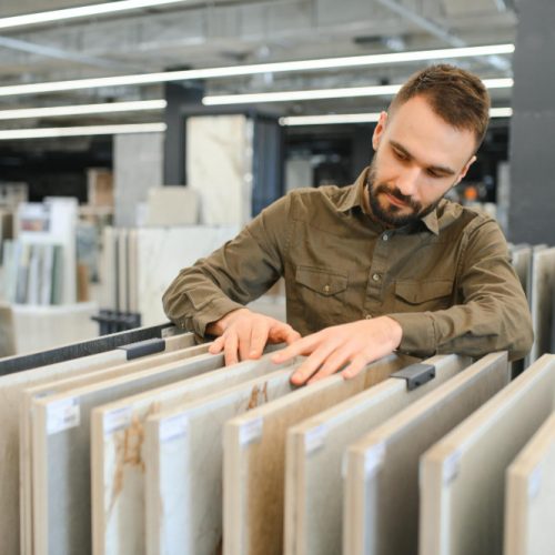 Producent płytek Navarti, hiszpański styl, który zachwyca detalem